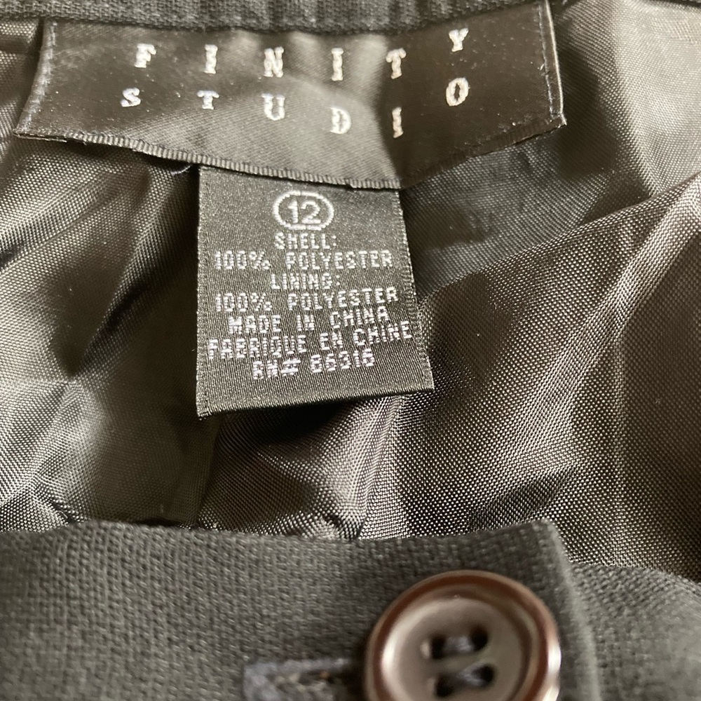 Pants - Picture 5 of 5